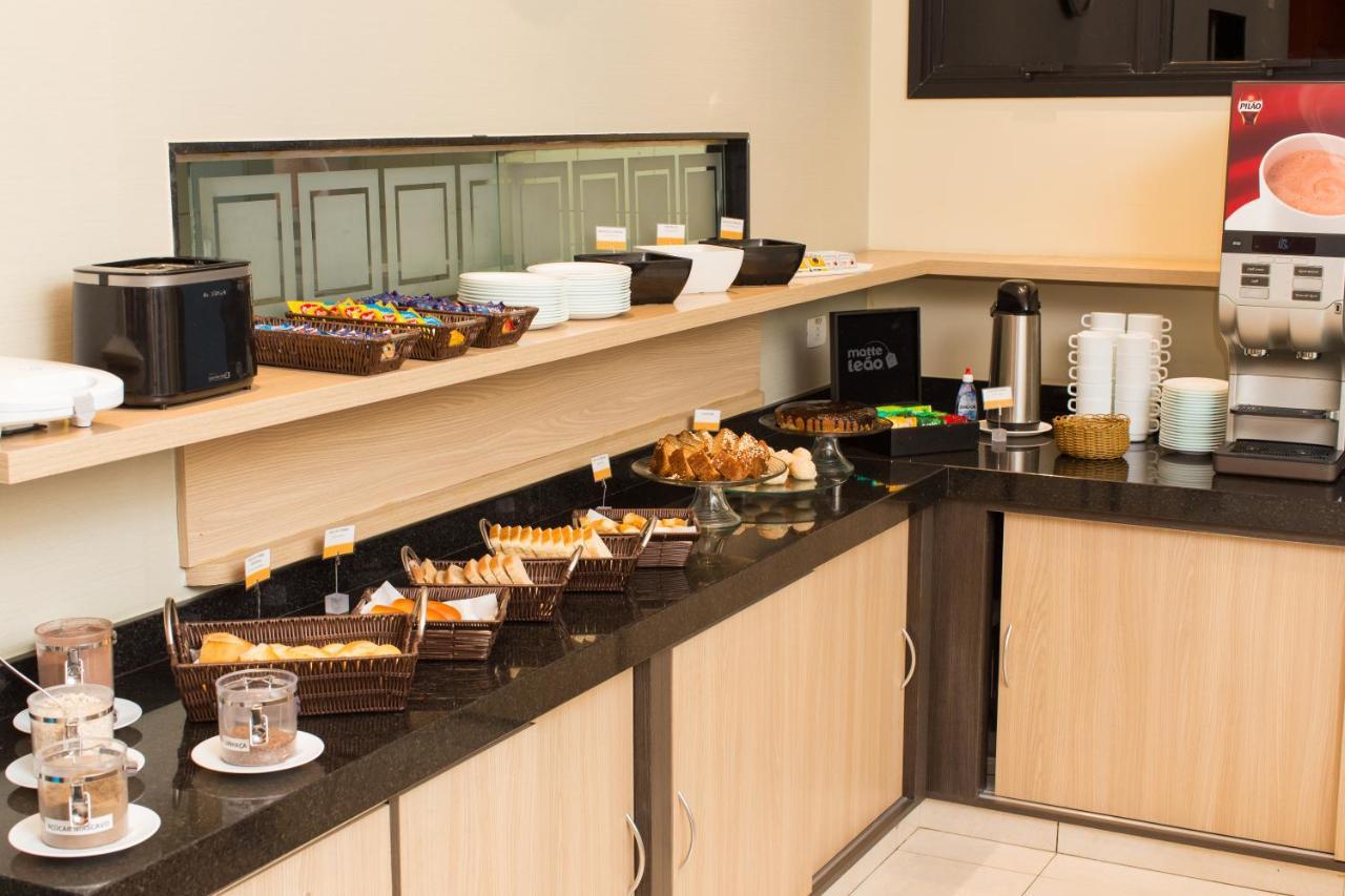 Rio Hotel By Bourbon Curitiba Bagian luar foto
