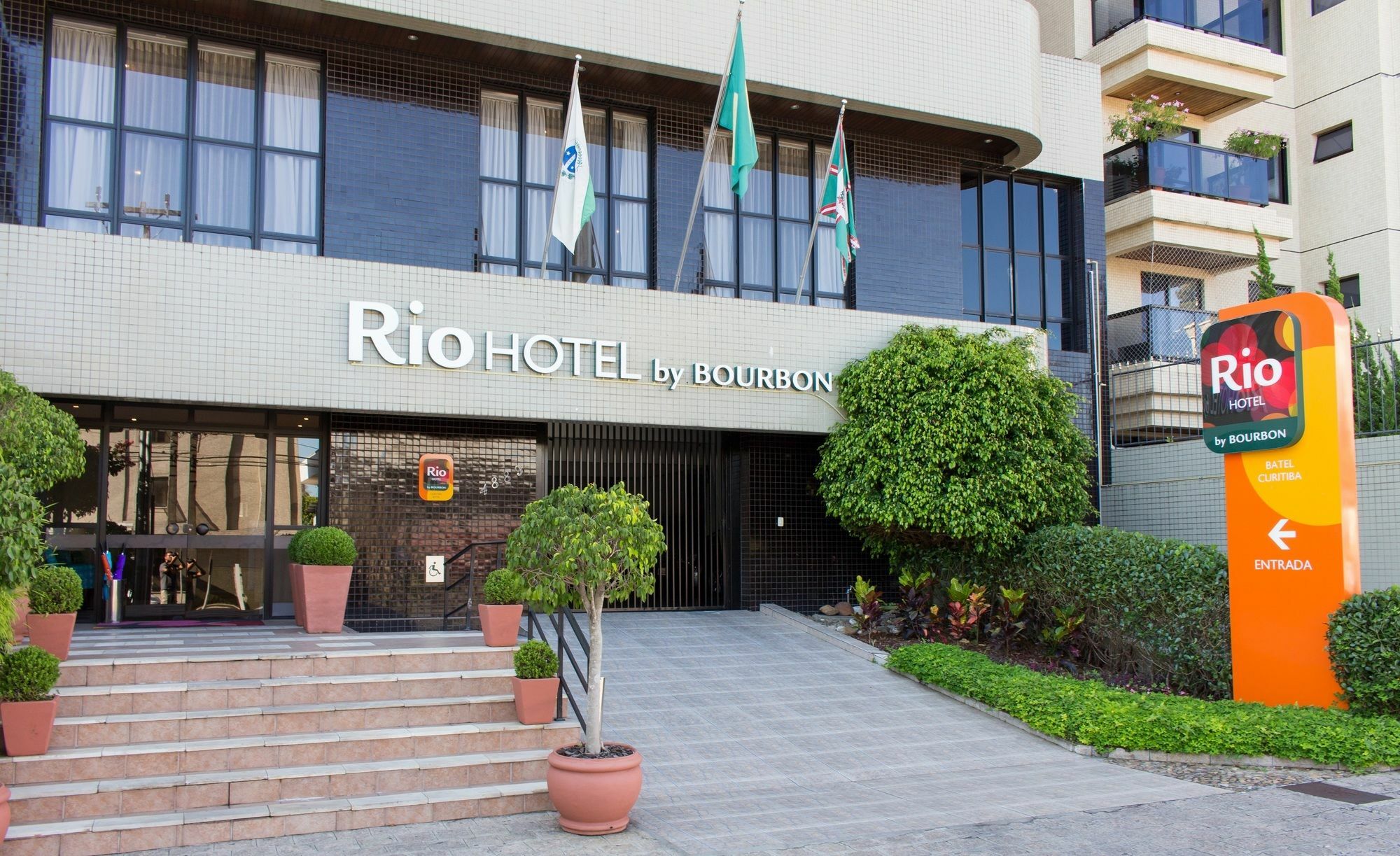 Rio Hotel By Bourbon Curitiba Bagian luar foto